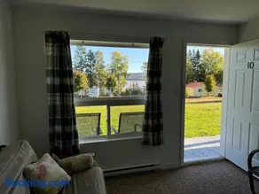 The Fundy Rocks Resort - Image 2