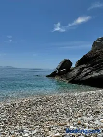Limnes Seaside Studio - Image 4
