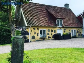 Munkebergs gård - Image 1