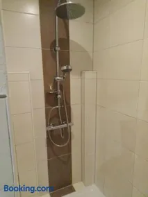 Große PRIVATE SPA WELLNESS Ferienwohnung in KOBLENZ NÄHE ZUM RHEIN - Image 3