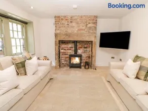 Bramwell House - Image 4