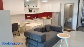 1BR Condo Straits Garden Suites Georgetown Penang - Image 1
