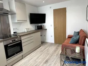 Cosy 1 Bedroom Apartment In Cardiff - Image 2