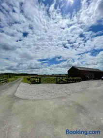Grange Farm Cottages - Image 2