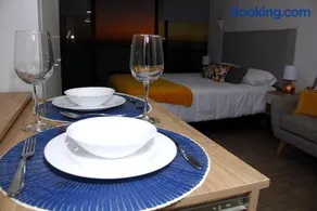 Apartamento de Lujo. Frente Mall Plaza - Image 3