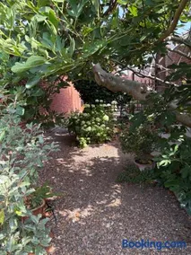 River Garden View - Image 4