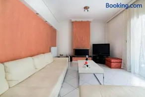 Seaside House in Voula - Image 2
