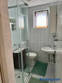 Apartment by the Church on Olib - Image 3