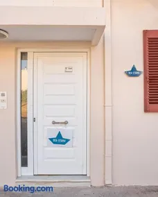 Sea Stars Cozy Suite - Image 2