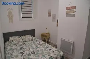 Logement de caractère au centre historique Joigny Zen 1 - Image 1