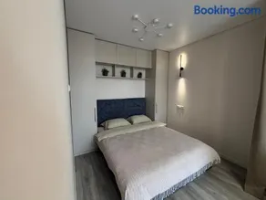 Center Premium Apartment - Image 2