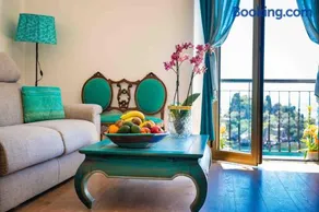 IsolaBella Paradise View Suite - Image 2