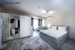 Boutique Guest House"Ruvan" - Image 3