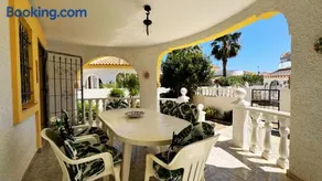 Casa Limonero by Rental Hero - Image 2