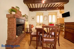 Cozy Tuscany Apartment in SUVERETO by Countryside & Sea - Image 1