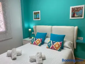 Apartamentos Alcañiz, Ana - Image 1