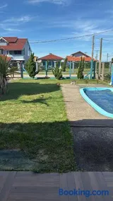 Casa com piscina e próxima ao mar em Imbe - Image 3