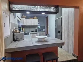 Heavenly Hideaway Accommodation - Image 2