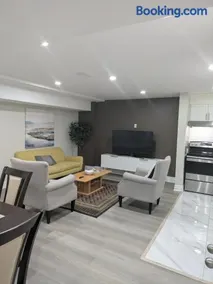 Stunning Furnished 2 Bedroom 2 Washroom Basement Apartment - Image 4