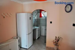 Gitta Apartmanház - Image 3