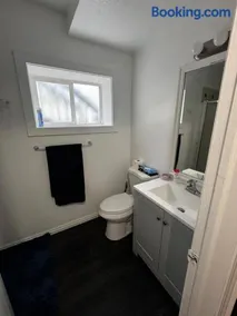 Private Room 12 min from the SLC Airport - Image 2