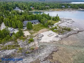 Georgian Legendary Tobermory Retreat With Hot Tub - Image 4