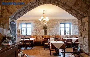 Meterizi Guesthouse - Image 1