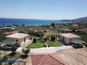TAKIS BIZOS House 1 - Image 2