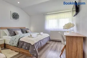 Apartments and rooms Hope - Image 3