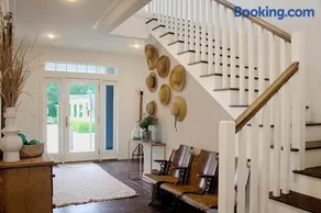 Independence Hall by Seabrook Hospitality - Image 2