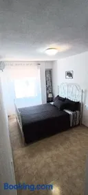 Apartamento con 3 dormitorios 3 minutos hasta la playa - Image 1