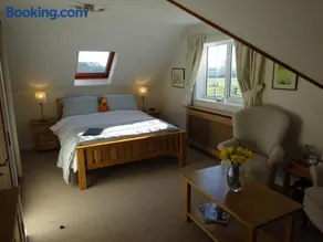 Hunters Croft - Image 4