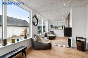Modern House With Space For Relaxation - Image 1