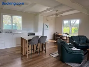 Prom Coast Residence - Image 2