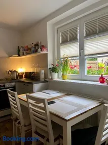 Südstadt-Perle - Haus mit 3 Zimmern, Küche und Garten - Image 1