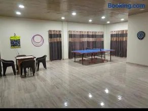 Chiranjeevi Slopey hill resort - Image 1