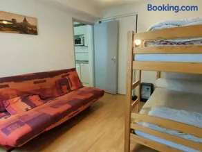 Appartement T3 avec Parking et Casier à Ski, Cauterets - Image 1