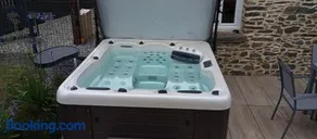 Maison rénovée dans le bocage Normand avec jacuzzi - Image 2