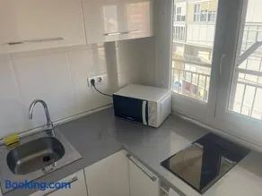 Laredo Playa, apartamento con terraza y vistas al mar - Image 4