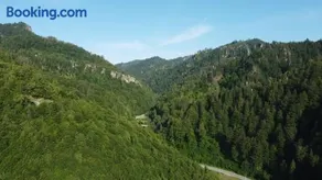 Camping Point Poarta Colibitei WhitebergHaus - Image 3
