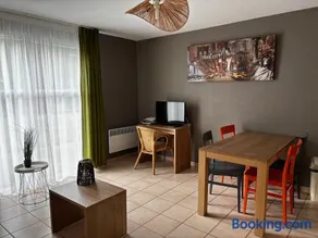Cottage 102 - Image 2