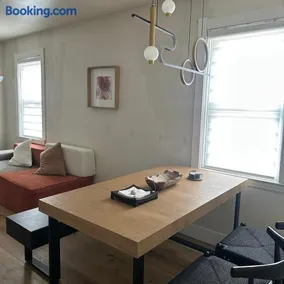 Modern 3-Bedroom Private Home - Image 2