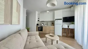 Ofrynio Blue Horizon Suite by Horizon Homes - Image 1