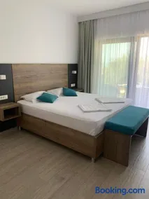 Reževići Apartments - Image 3