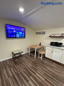New cozy apartment - Image 3