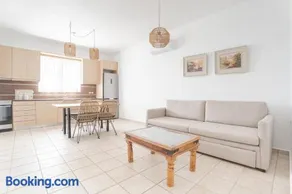 Athanasia Holiday House - Image 5