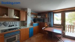Mont Blanc Apartment Morgex - Image 5