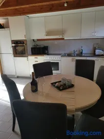 Gotland, Hästgård i Stånga - Image 3