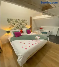 Le Cocon des Remparts-Romantique à Pierrefonds - Image 2