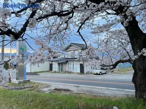 ぶどう畑に囲まれた貸切宿 白百合醸造から徒歩すぐ"Vineyard Vista" Vacation rental short walk from Winery - Image 3